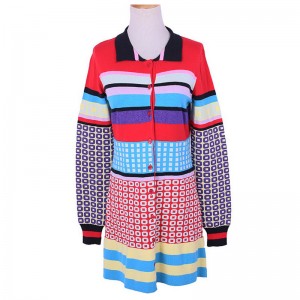 2018 Jaro podzim geometrie mřížky pruhované dámské pletené šaty svetr